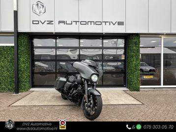 Harley-Davidson 114 FLHXS Street Glide Special | Nardo Grey  beschikbaar voor biedingen