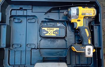 dcf887n slagschroefmachine met 4.0ah beschikbaar voor biedingen