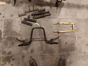Cross frame tomos beschikbaar voor biedingen
