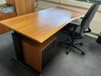 Bureau's, tafel en kasten, Huis en Inrichting, Bureaus, Ophalen, Zo goed als nieuw, Bureau
