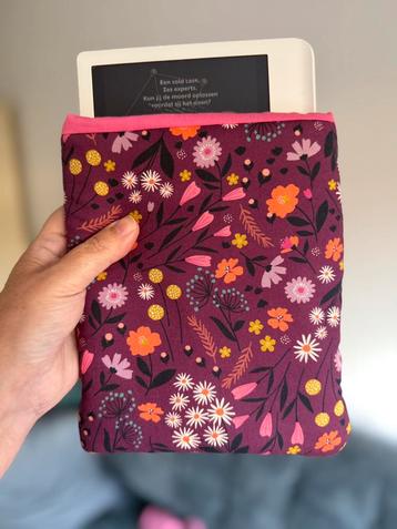 Ereader hoes voor 7 inch ereader (zie omschrijving) beschikbaar voor biedingen
