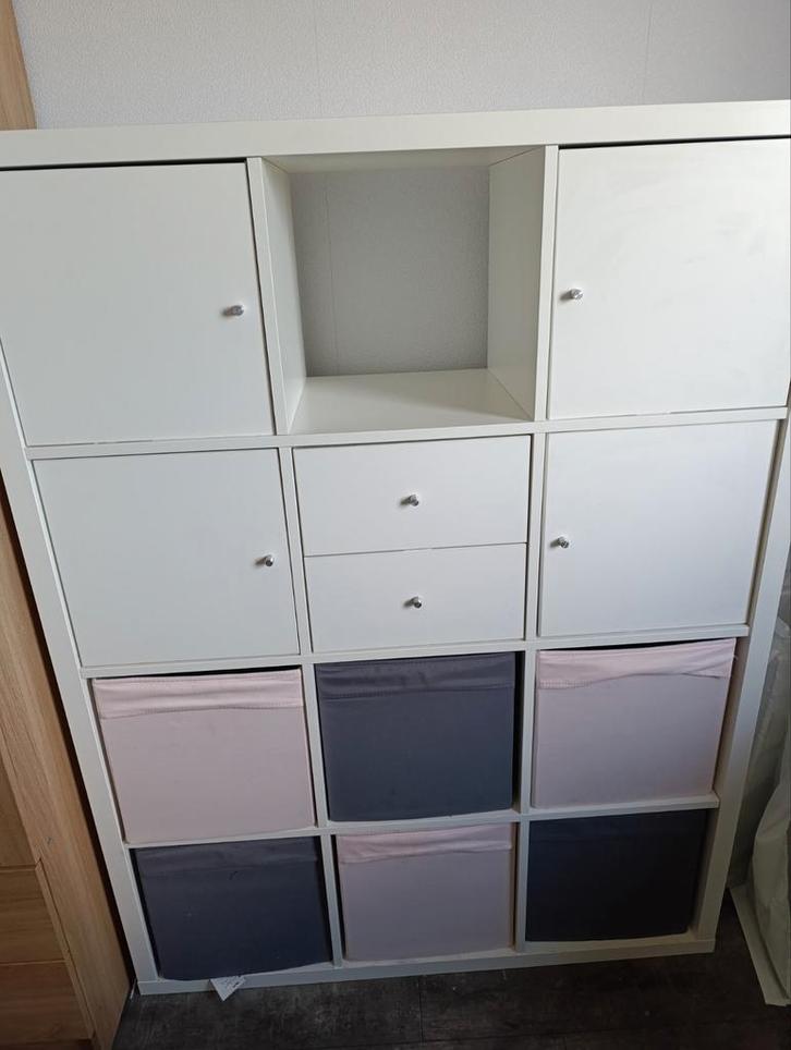 IKEA KALLAX kast met deurtjes, lades en opbergboxen, Huis en Inrichting, Kasten | Lockerkasten, Gebruikt, Ophalen of Verzenden