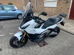 Honda x adv 750 dct wit van 2025 met 3250 km, Motoren, Motoren | Honda, Particulier, Scooter