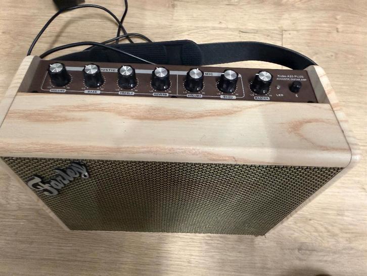 gitaar en zangversterker, Muziek en Instrumenten, Versterkers | Keyboard, Monitor en PA, Gebruikt, Overige typen, Minder dan 500 watt