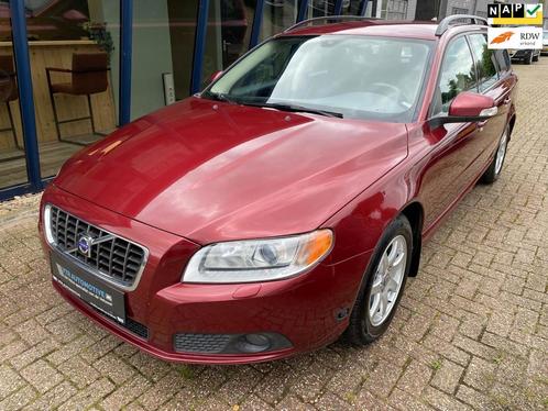 Volvo V70 2.5FT Momentum Automaat !-! ACTIE PRIJS !-!, Auto's, Volvo, Bedrijf, Te koop, V70, ABS, Airbags, Airconditioning, Bochtverlichting