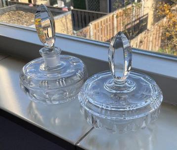 kristal kaptafelset toiletset parfumfles watten poeder glas beschikbaar voor biedingen
