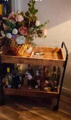 Mangohout industriële trolley sidetable, Huis en Inrichting, Tafels | Bijzettafels, Ophalen of Verzenden, Zo goed als nieuw, Rechthoekig