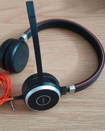 Jabra Evolve 40 koptelefoon Headset  beschikbaar voor biedingen