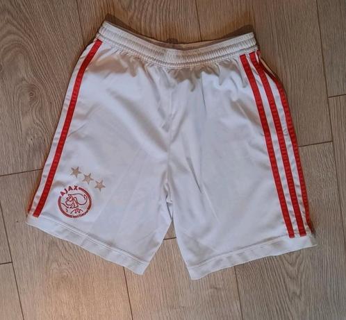 Ajax voetbalbroek 9-10 y 140, Sport en Fitness, Voetbal, Gebruikt, Shirt, Ophalen of Verzenden