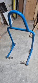 Paddockstand voor Motor, Ophalen