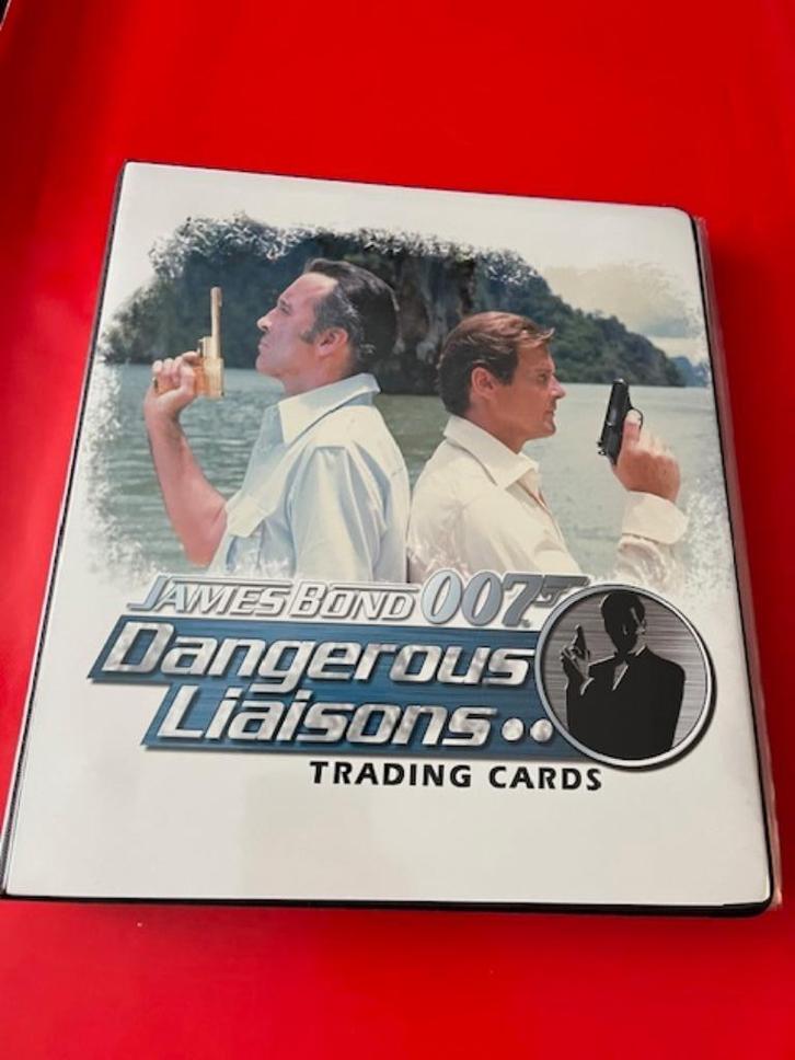James Bond Dangerous Liaisons 2006 Trading Cards, Verzamelen, Film en Tv, Nieuw, Film, Foto of Kaart, Ophalen of Verzenden