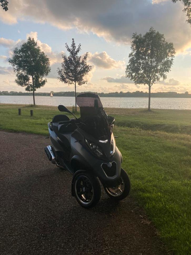 Piagio mp3 500ie sport, Fietsen en Brommers, Scooters | Piaggio, Zo goed als nieuw, Overige modellen, Benzine, Ophalen