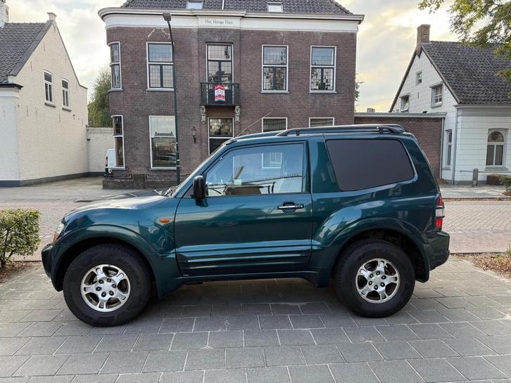 Mitsubishi PAJERO 3.2 DI AUTOMAAT EERSTE EIGENAAR KAN GEEL O, Auto's, Mitsubishi, Bedrijf, Te koop, Pajero, 4x4, Airconditioning