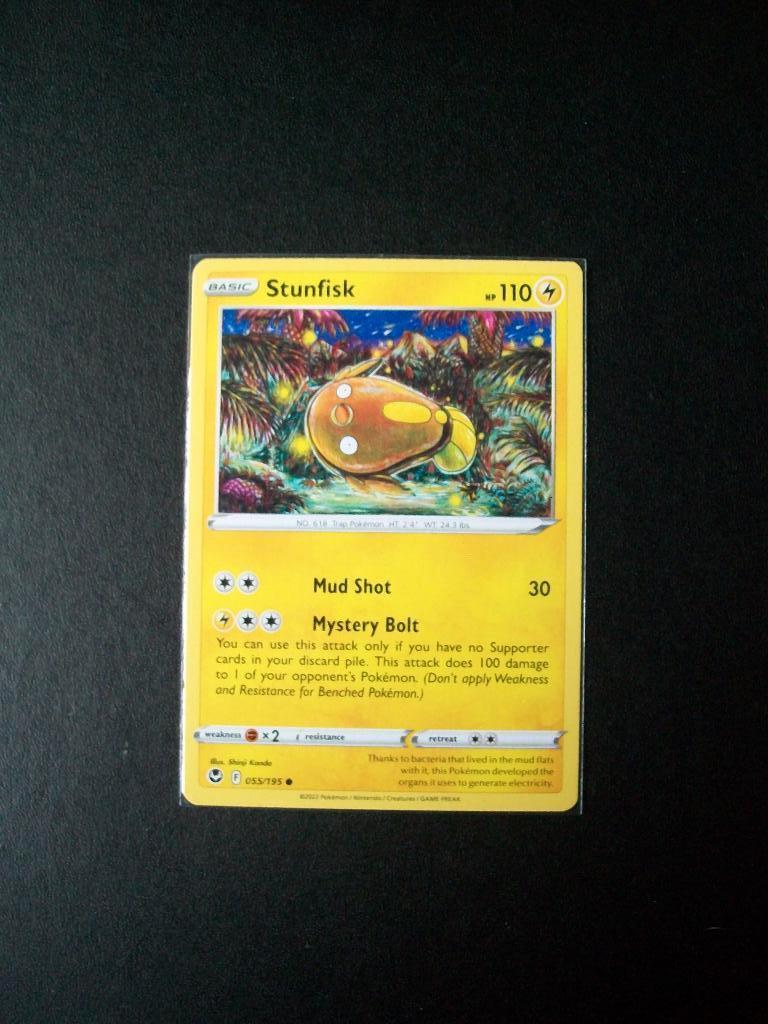 7834: Nieuwe Pokemon Kaart STUNFISK hp 110 (055/195) 2022, Verzenden, Nieuw, Losse kaart