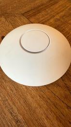 Ubiquiti UniFi AP AC LR – access point – met doos en adapter, Computers en Software, Accesspoints, Ophalen of Verzenden, Zo goed als nieuw