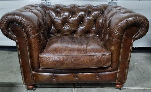 Prachtige Chesterfield fauteuil cigar brown + GRATIS BEZORGD, Antiek en Kunst, Antiek | Meubels | Stoelen en Banken, Ophalen of Verzenden