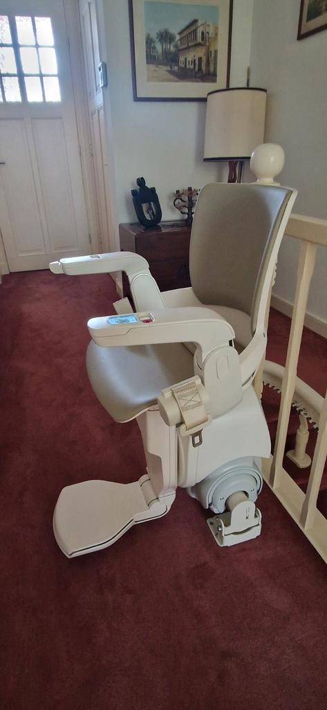 Otolift Modul-Air Smart traplift, Diversen, Trapliften, Zo goed als nieuw, Ophalen