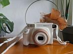 Instax wide 300 toffee instant camera, Gebruikt, 1102WT, Katrina Graham, Ophalen of Verzenden