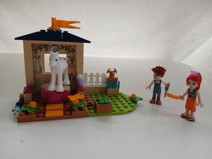 Mooie Lego Friends ponywasstal 41696, Kinderen en Baby's, Speelgoed | Playmobil, Zo goed als nieuw, Ophalen of Verzenden