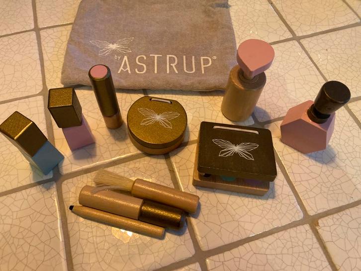 Astrup houten make-up speelset, Kinderen en Baby's, Speelgoed | Houten speelgoed, Zo goed als nieuw, Ophalen