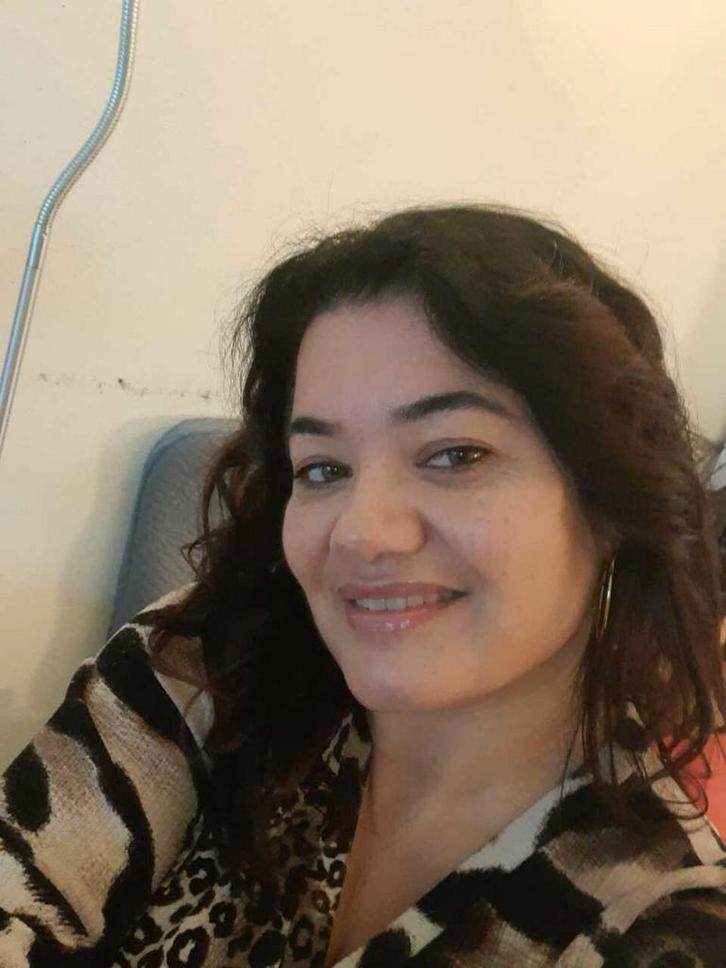 Aangeboden: huishoudelijk medewerkster/oppas in Rotterdam!, Diensten en Vakmensen, Huishoudelijke hulp