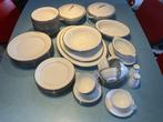 Servies, Huis en Inrichting, Keuken | Servies, Ophalen, Zo goed als nieuw, Effen, Porselein