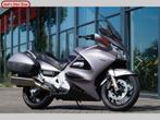 HONDA ST 1300 PAN EUROPEAN (bj 2003), 4 cilinders, Motorrijbewijs A, Bedrijf, Meer dan 35 kW