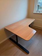 IKEA Bekant bureau, Huis en Inrichting, Bureaus, Ophalen, In hoogte verstelbaar, Gebruikt, Bureau