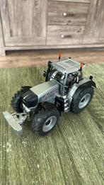 Siku Fendt 930 Vario Zilver, Hobby en Vrije tijd, Modelauto's | 1:32, Ophalen of Verzenden, Zo goed als nieuw, Tractor of Landbouw
