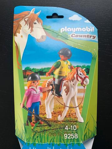 Playmobil country 9258 beschikbaar voor biedingen