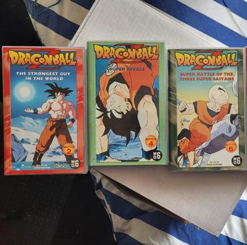 Diverse Dragonball Z items te koop beschikbaar voor biedingen