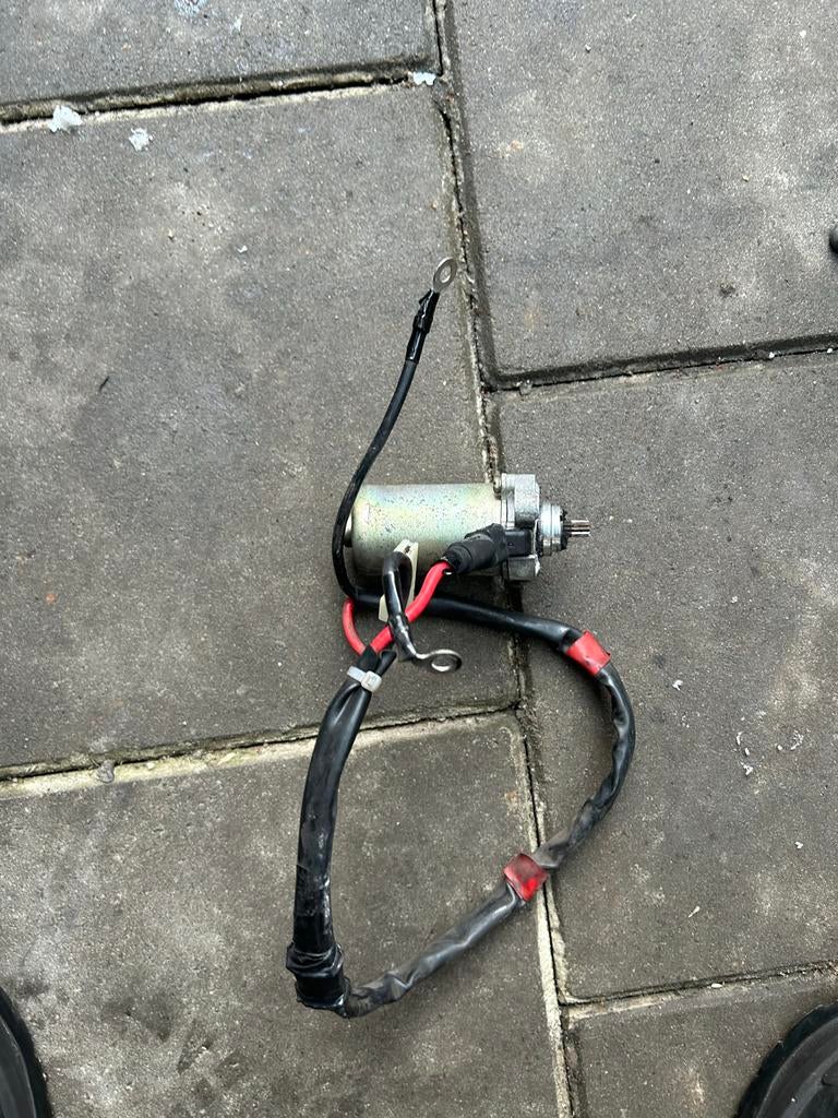 Startmotor Piaggio Zip 2000 / Vespa - Goede Staat, Fietsen en Brommers, Brommeronderdelen | Scooters, Ophalen of Verzenden, Gebruikt