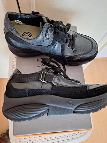 Nieuwe Xsensible damesschoenen, maat 37 G beschikbaar voor biedingen