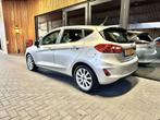 Ford Fiesta 1.0 EcoBoost Titanium grijs/metallic, Voorwielaandrijving, Gebruikt, Euro 6, 580 kg