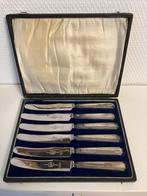 Messen set. Zilver. Engels. Heften zilver., Antiek en Kunst, Antiek | Goud en Zilver, Verzenden, Zilver