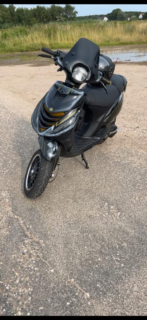 Zip 172cc Stage 2 (2005 frame), Fietsen en Brommers, Scooters | Piaggio, Zo goed als nieuw, Zip, Ophalen of Verzenden
