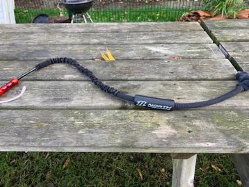 Safety leash lang beschikbaar voor biedingen