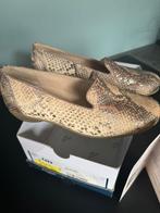 Instppers  Durea mt. 40 beige slangeleer nieuw, Bruin, Nieuw, Ophalen of Verzenden, Durea