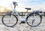 Cube Travel elektrische damesfiets Bosch 400 Wh – 280 km, Fietsen en Brommers, Fietsen | Dames | Damesfietsen, Versnellingen, Zo goed als nieuw