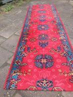 Vintage perzisch tapijt 210x75 cm.., Huis en Inrichting, Stoffering | Tapijten en Kleden, Gebruikt, 200 cm of meer, Rechthoekig