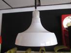 wit kunststof hanglamp jaren 70 design retro pendellamp, Huis en Inrichting, Lampen | Hanglampen, Kunststof, Gebruikt, ?, Minder dan 50 cm