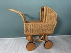 Rotan kinderpoppenwagen ZGAN, Kinderen en Baby's, Speelgoed | Poppen, Ophalen, Zo goed als nieuw, Babypop