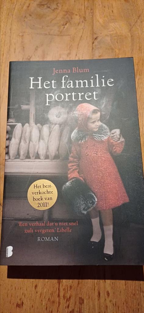 Jenna Blum - Het Familieportret, Boeken, Literatuur, Zo goed als nieuw, Ophalen of Verzenden
