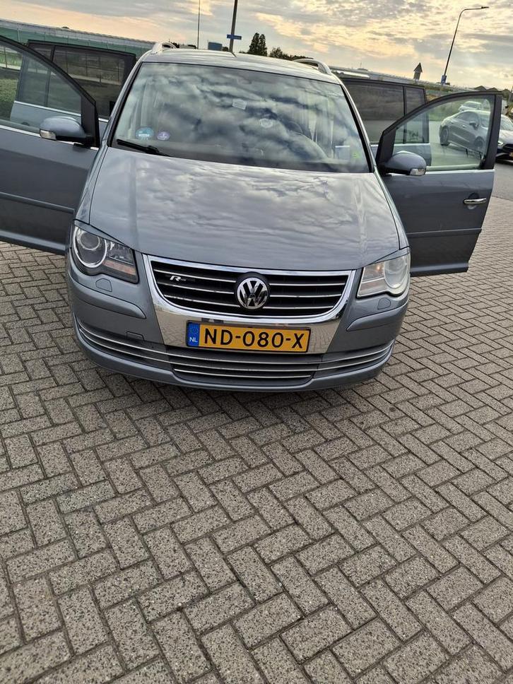 Volkswagen Touran 1.4 TSI R-line 103KW 5P 2009 Grijs, Auto's, Volkswagen, Particulier, Benzine, C, MPV, Handgeschakeld, Geïmporteerd