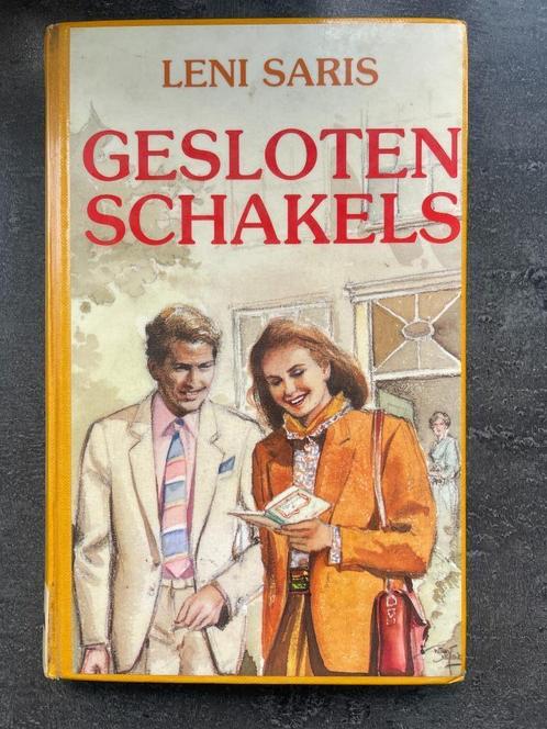 Gesloten schakels van Leni Saris, Boeken, Romans, Gelezen, Ophalen