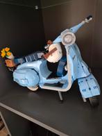 Lego Vespa Scooter - 1 jaar oud, Ophalen, Zo goed als nieuw, Complete set, Lego