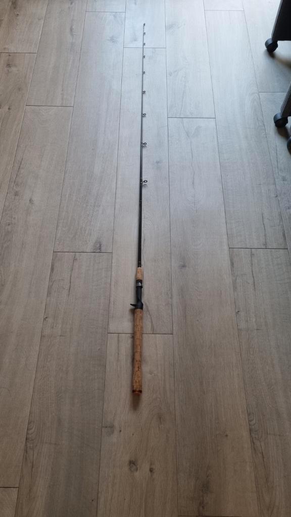 Shimano Clarus Graphite Rod Fast Action, Watersport en Boten, Hengelsport | Roofvissen, Gebruikt, Werphengel, Ophalen