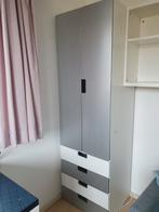 Ikea Stuva kast in Zilver/wit met buro+lade en wandkast €75, Olof Palmestraat 1, 2616 LN in Delft, https://www.ikea.com/nl/nl/customer-service/