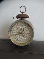 Antieke brocante wekker, rond 1900, met bel er boven op, Antiek en Kunst, Antiek | Klokken, Verzenden