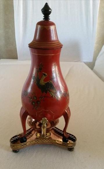 Handbeschilderde Tinnen Kraantjeskan op Koperen Comfort beschikbaar voor biedingen